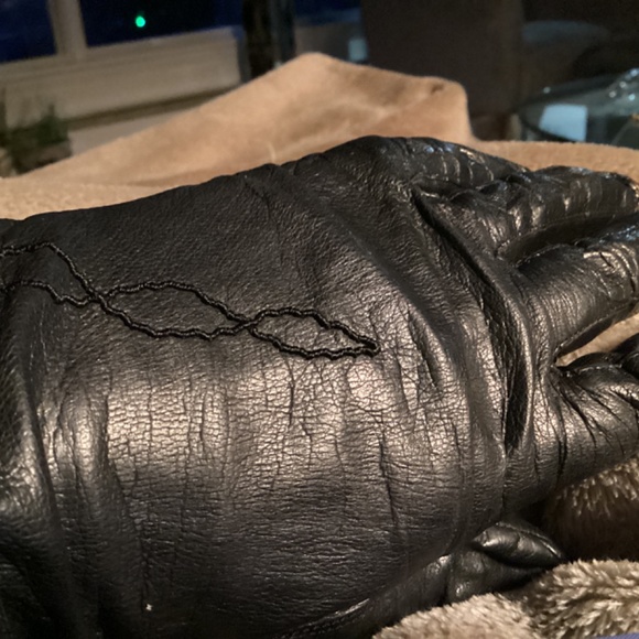 Black Leather gloves, VTG - Picture 2 of 9